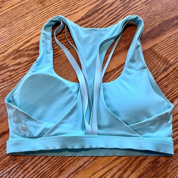 ✨2/$20✨FABLETICS Sports Bra - Size S - Picture 2 of 3